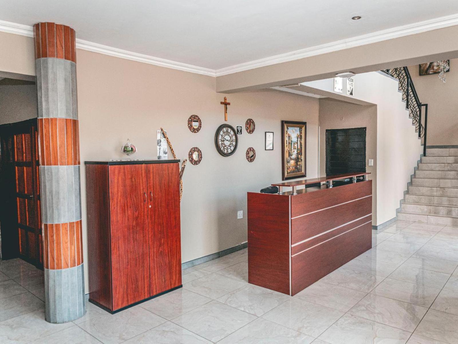 Khutso Boutique Hotel Хейзивю Екстериор снимка