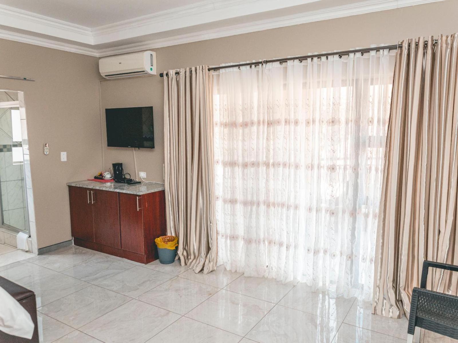 Khutso Boutique Hotel Хейзивю Стая снимка