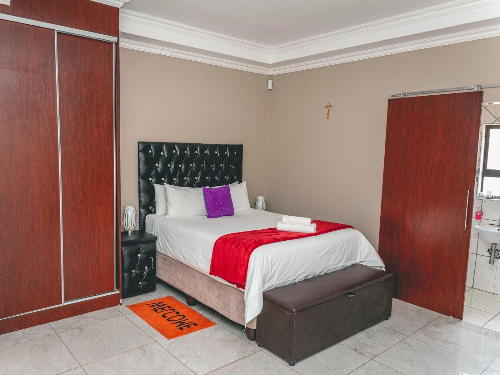 Khutso Boutique Hotel Хейзивю Стая снимка