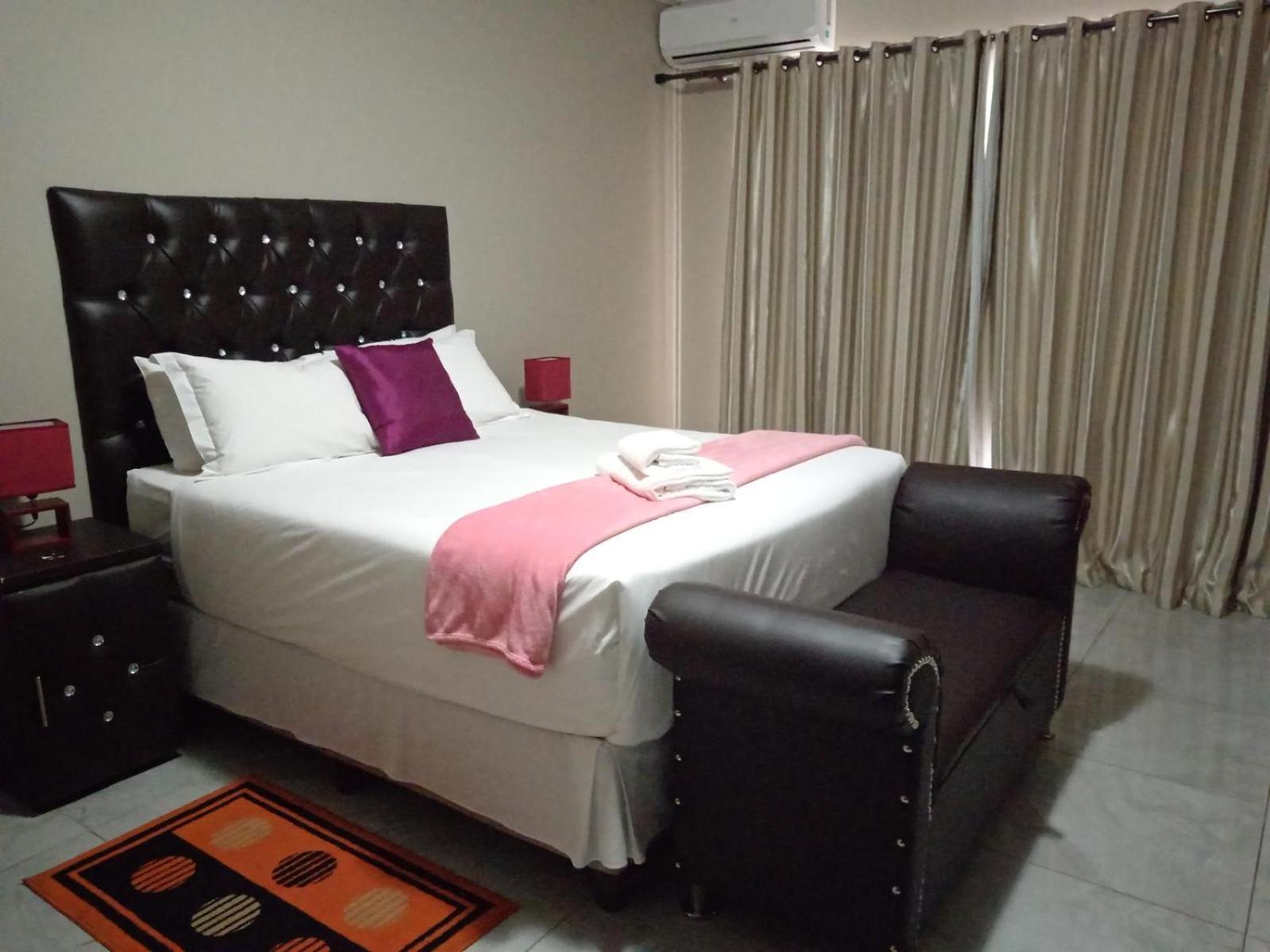 Khutso Boutique Hotel Хейзивю Стая снимка