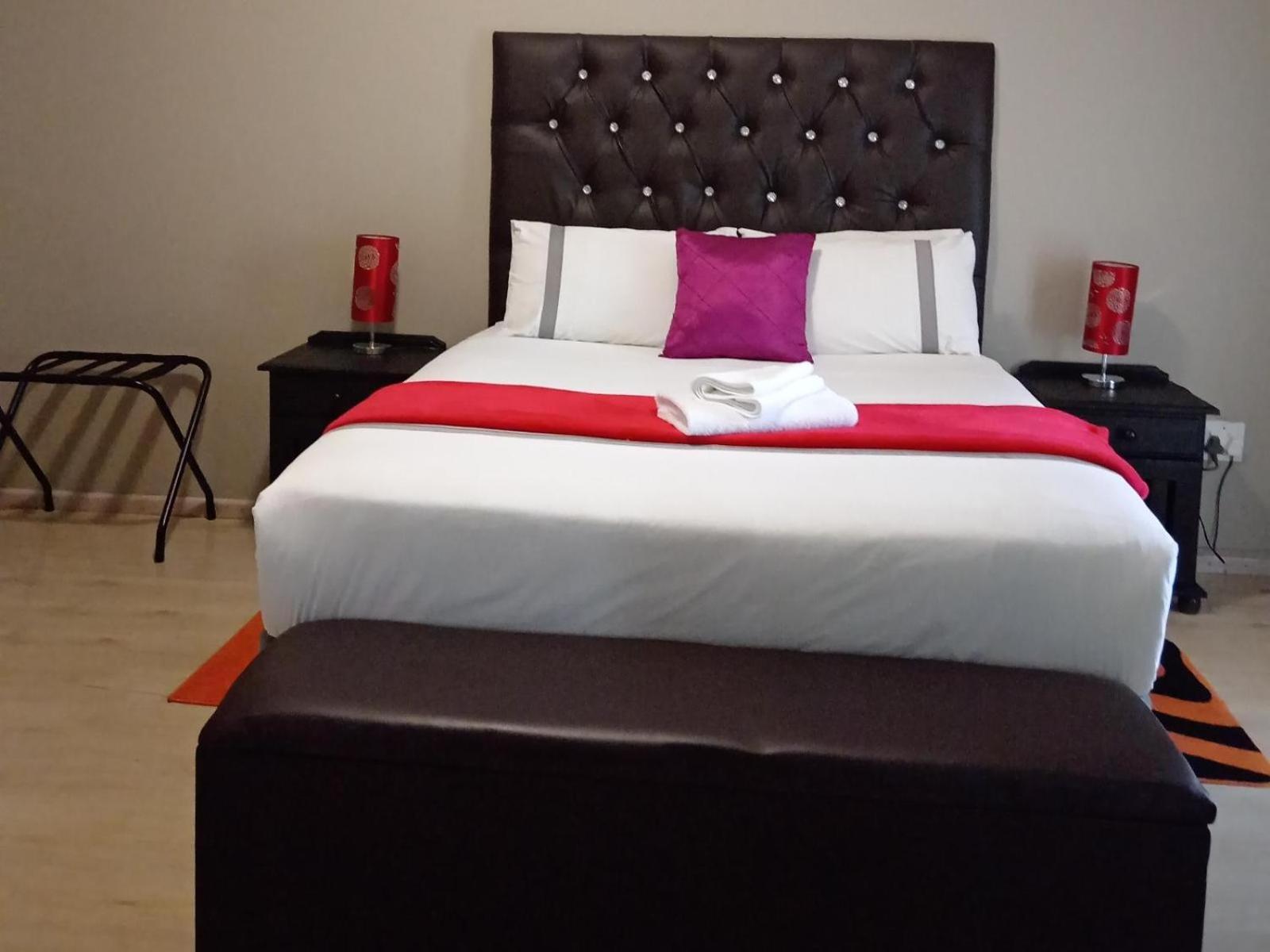 Khutso Boutique Hotel Хейзивю Екстериор снимка