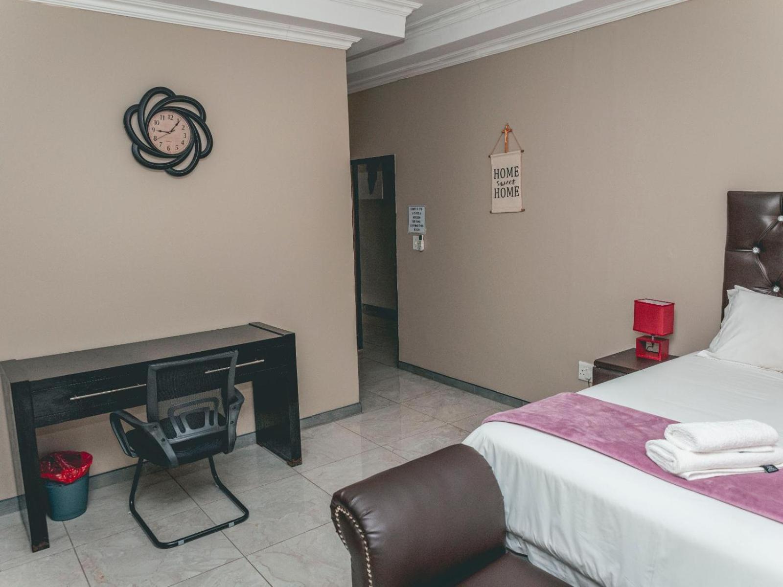 Khutso Boutique Hotel Хейзивю Стая снимка