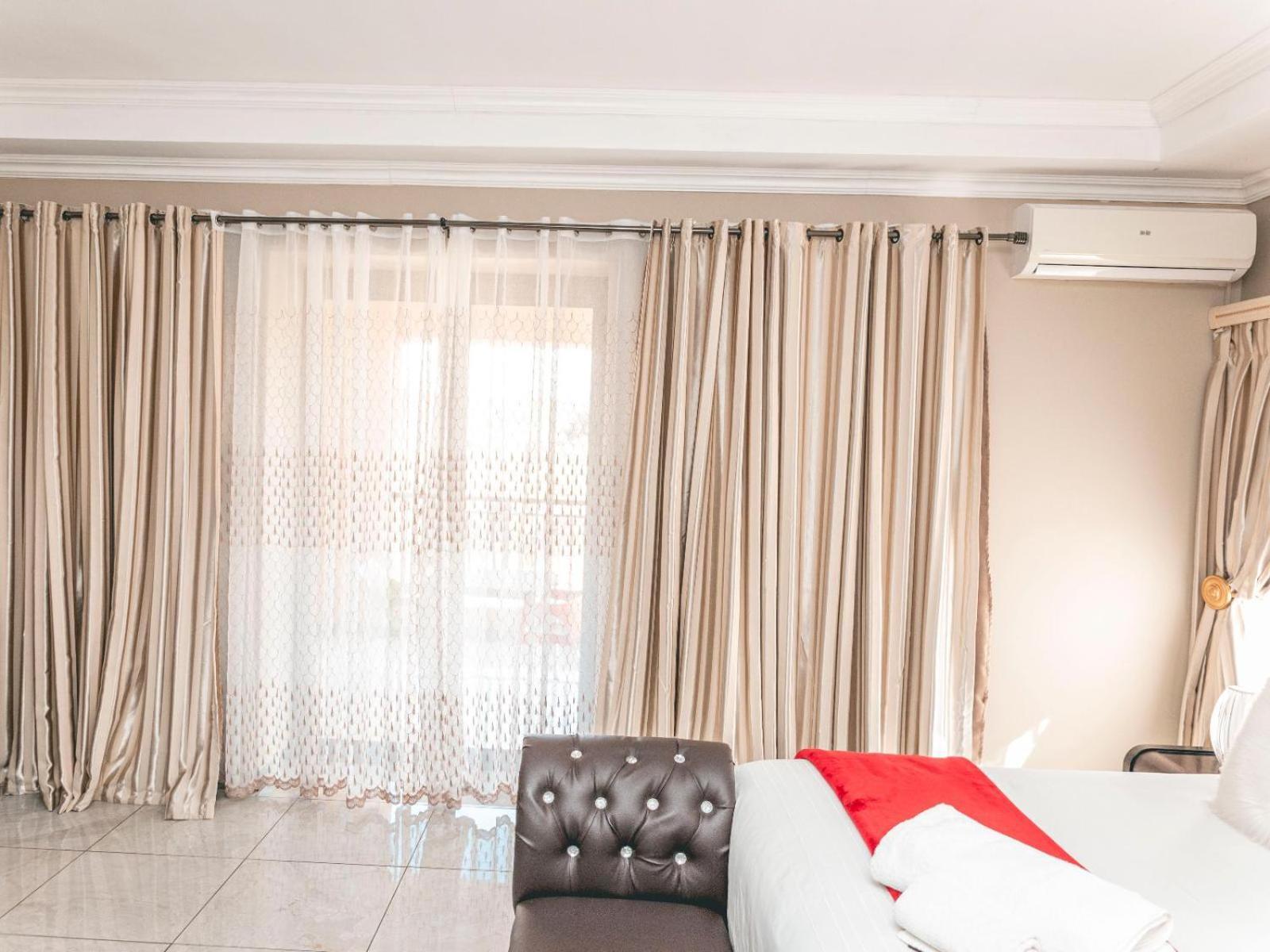 Khutso Boutique Hotel Хейзивю Стая снимка