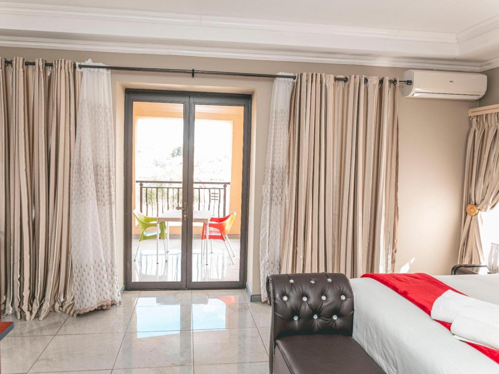 Khutso Boutique Hotel Хейзивю Стая снимка