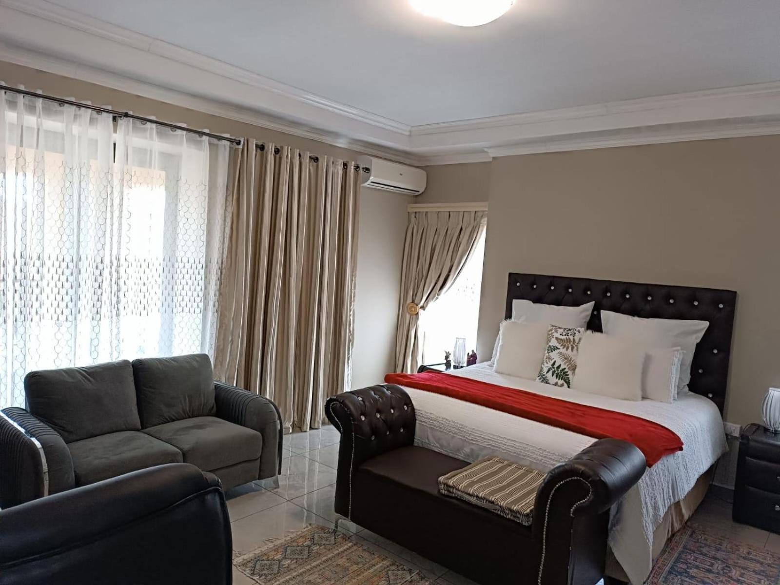 Khutso Boutique Hotel Хейзивю Стая снимка