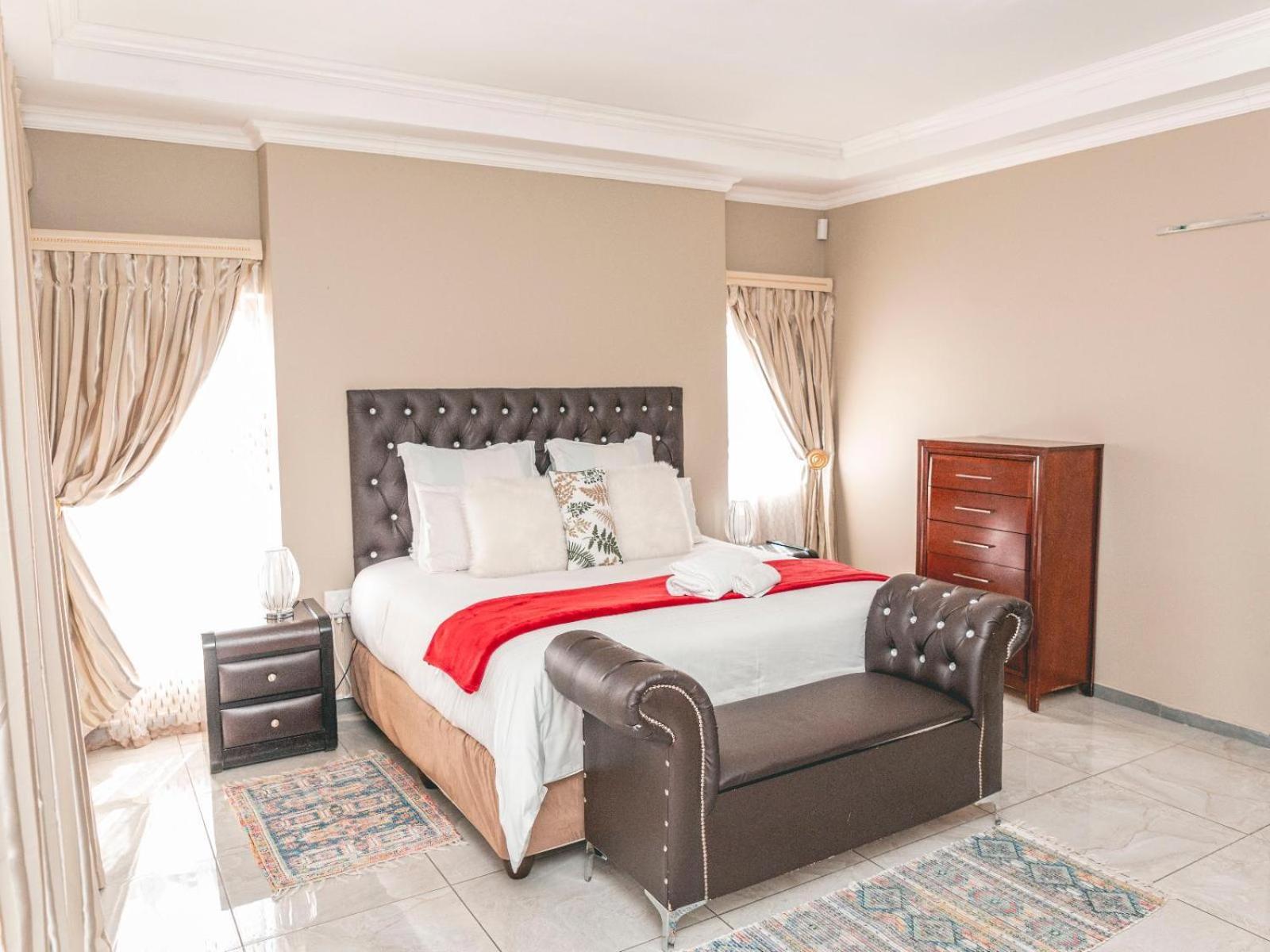 Khutso Boutique Hotel Хейзивю Стая снимка